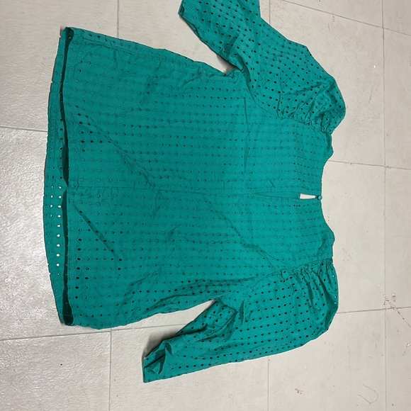 A new day emerald shirt never worn only tried on - Picture 3 of 3